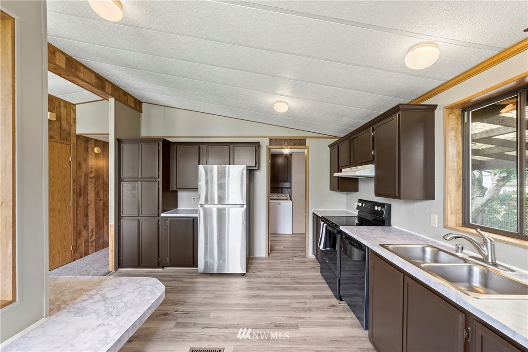17363 Bennett Road Mount Vernon, WA 98273 - Photo 5 of 18