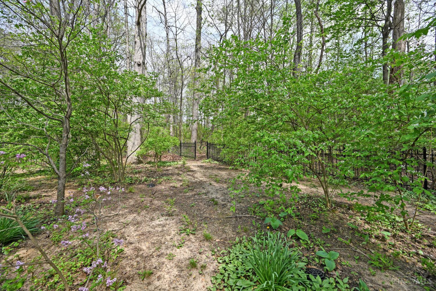 3487 Holly Ridge Cincinnati, OH 45245 - Photo 64 of 75 Gallery Image 64