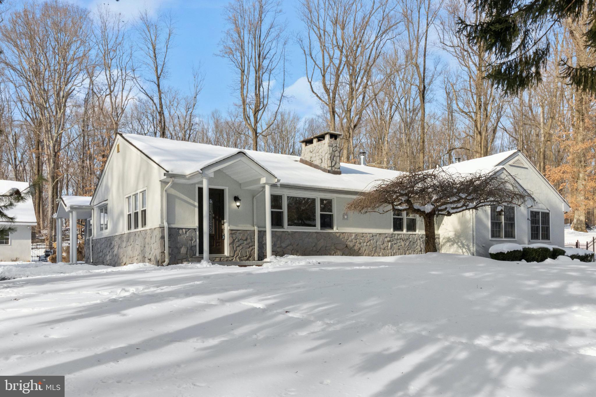 129 Woosamonsa Road Pennington, NJ 08534 - Photo 1 of 64 Gallery Image 1