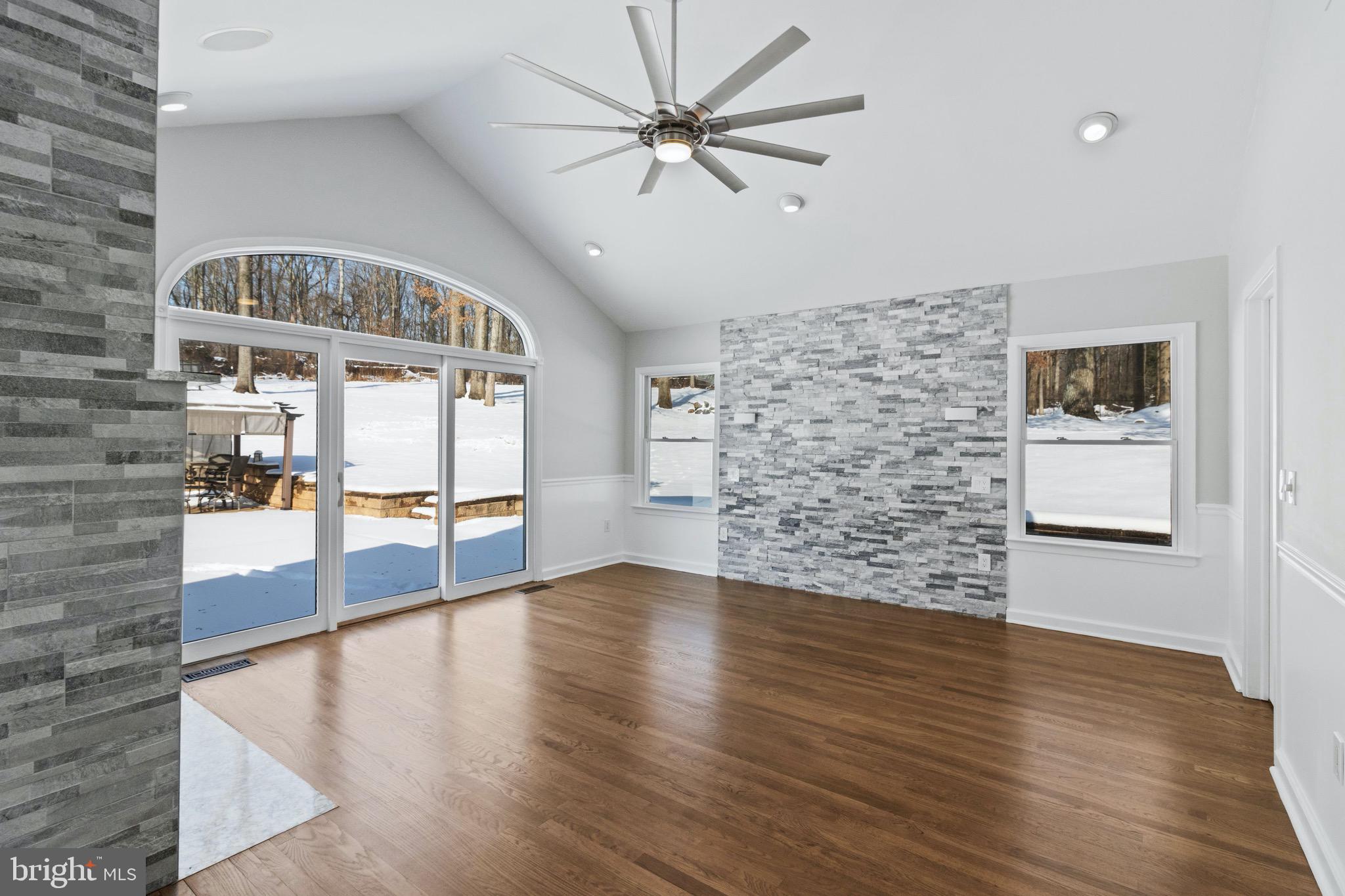 129 Woosamonsa Road Pennington, NJ 08534 - Photo 24 of 64 Gallery Image 24