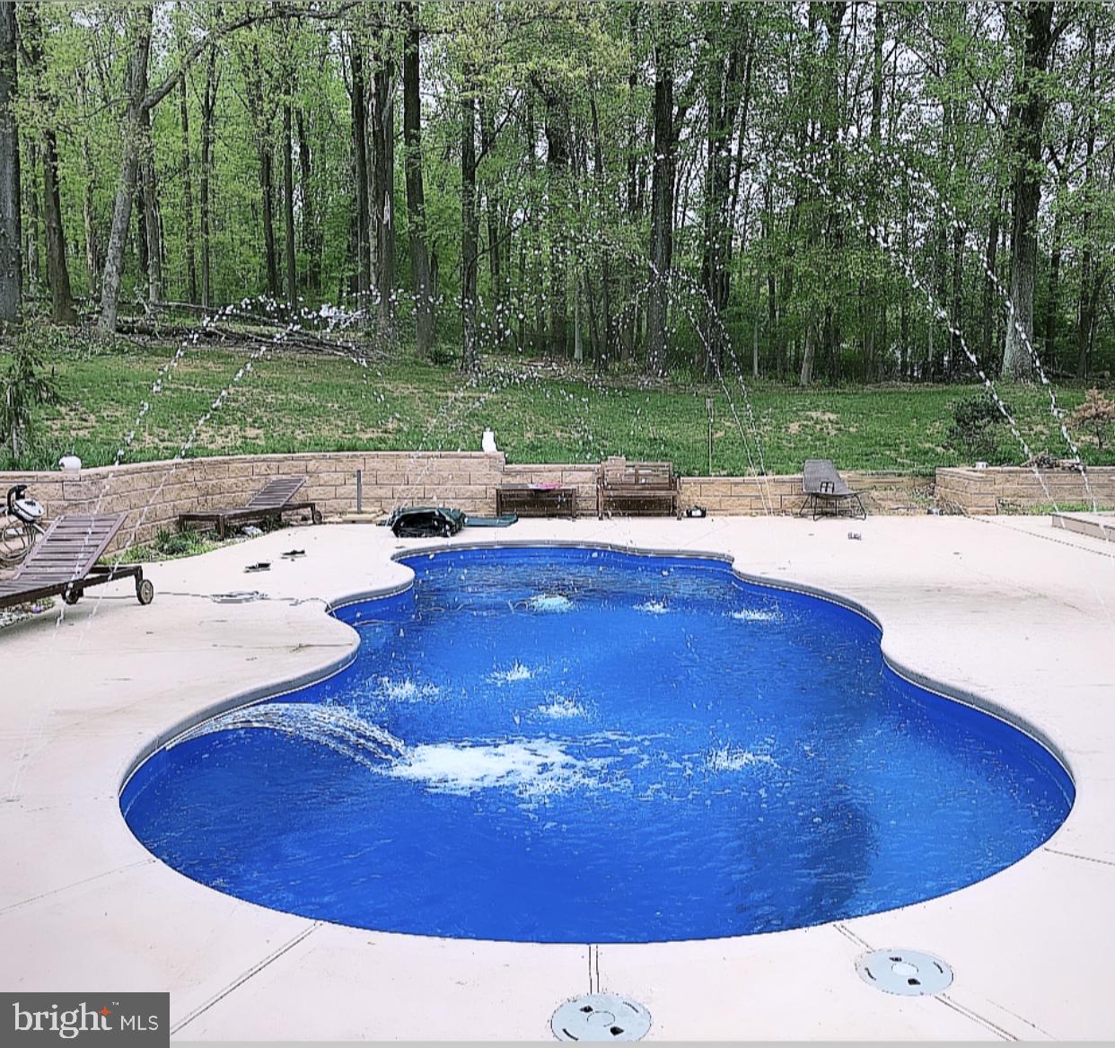 129 Woosamonsa Road Pennington, NJ 08534 - Photo 46 of 64 Gallery Image 46