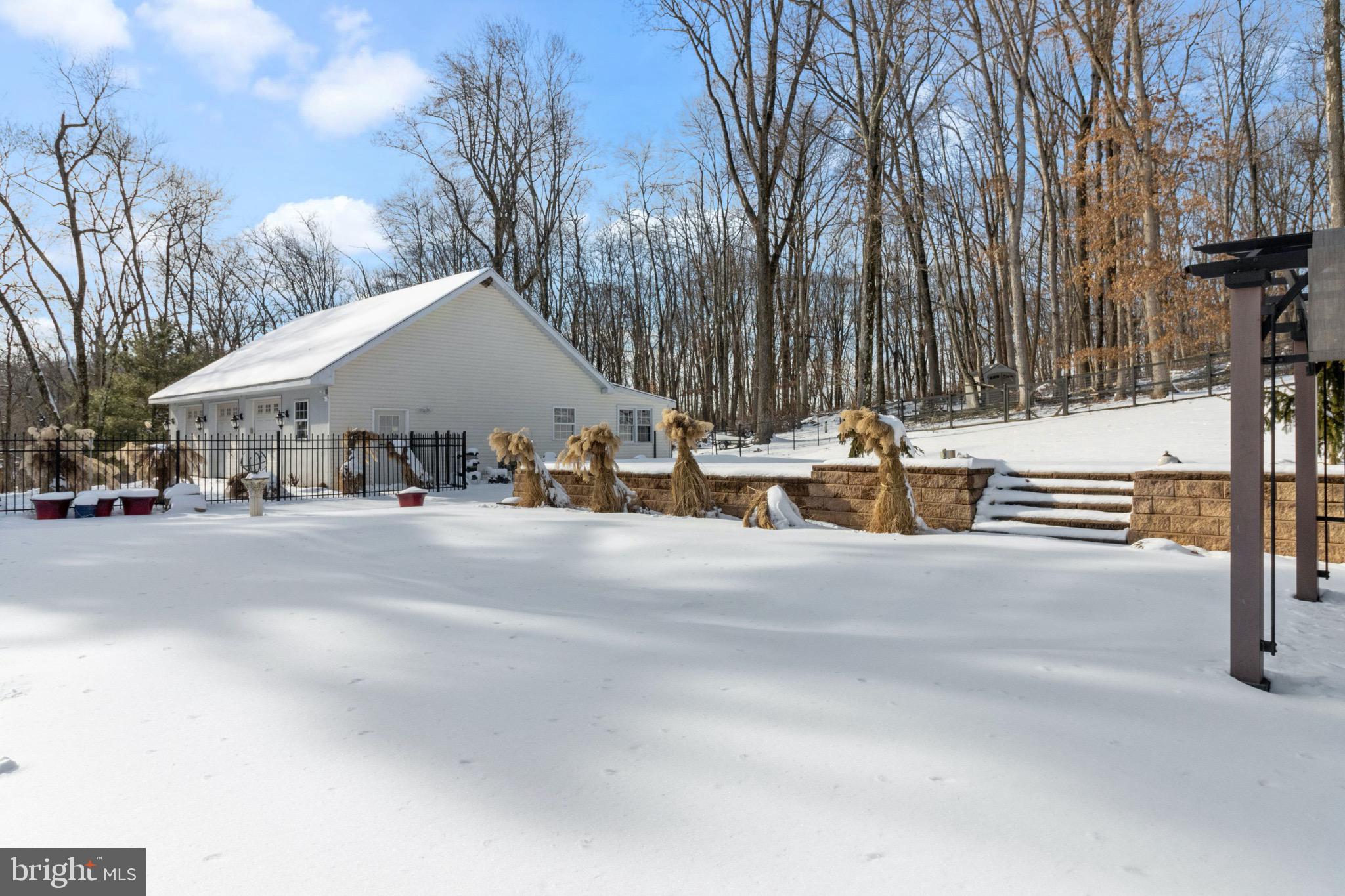 129 Woosamonsa Road Pennington, NJ 08534 - Photo 47 of 64 Gallery Image 47
