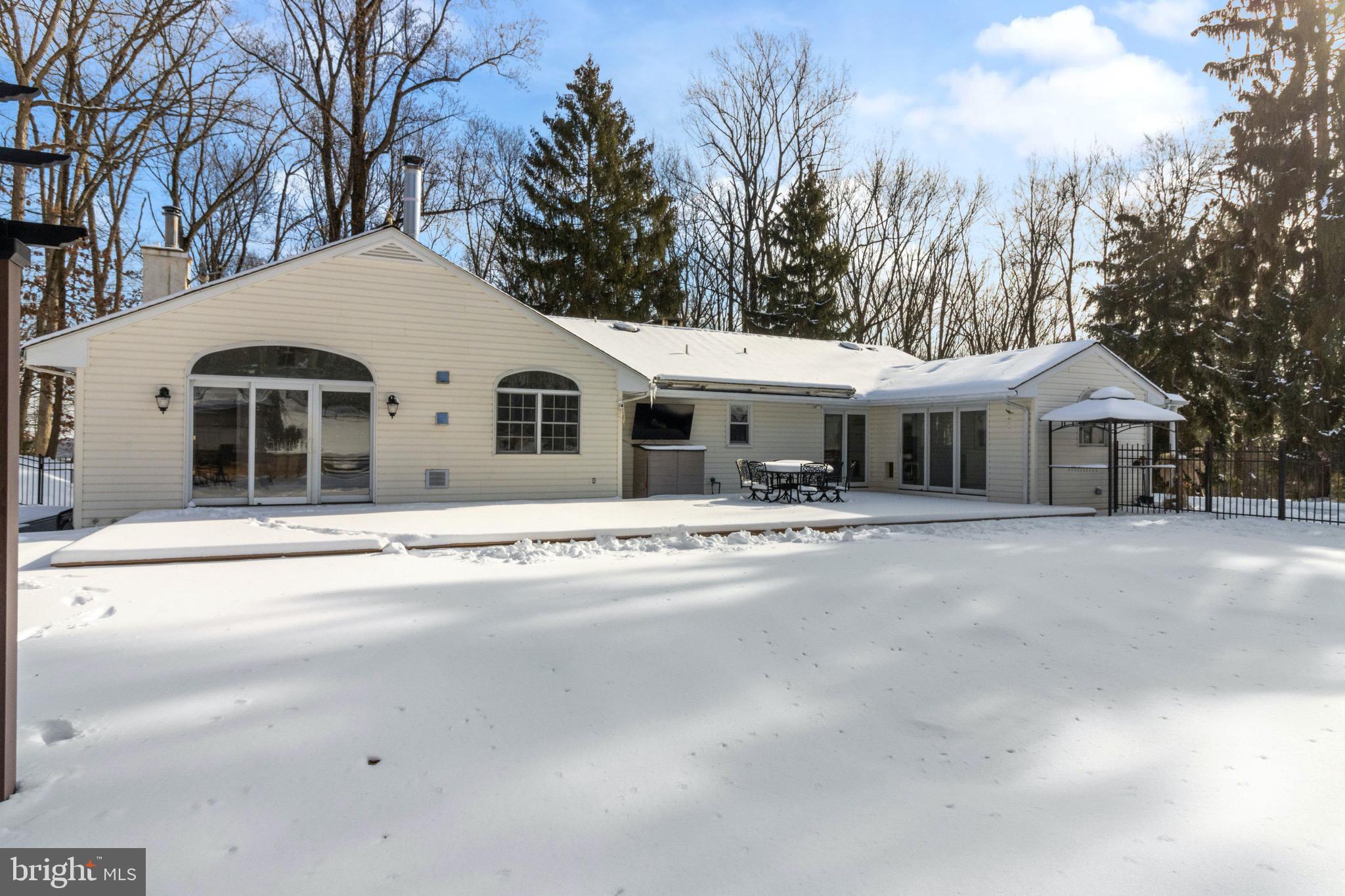 129 Woosamonsa Road Pennington, NJ 08534 - Photo 49 of 64 Gallery Image 49