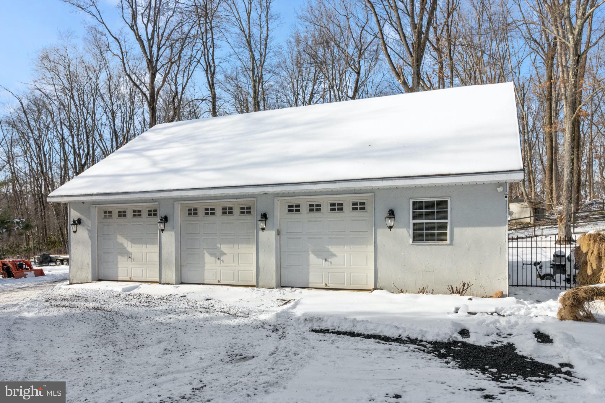 129 Woosamonsa Road Pennington, NJ 08534 - Photo 58 of 64 Gallery Image 58