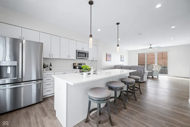 $469,500 | 822 7th Street, Columbus, IN 47201