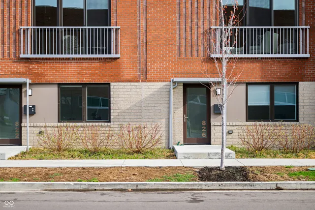 $469,500 | 822 7th Street, Columbus, IN 47201