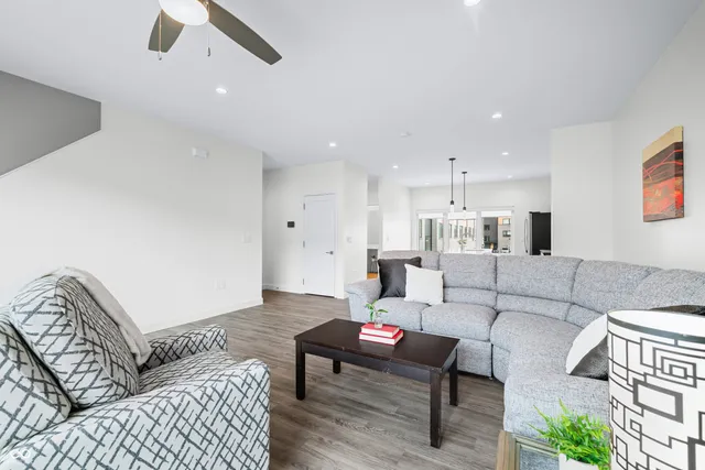 $469,500 | 822 7th Street, Columbus, IN 47201