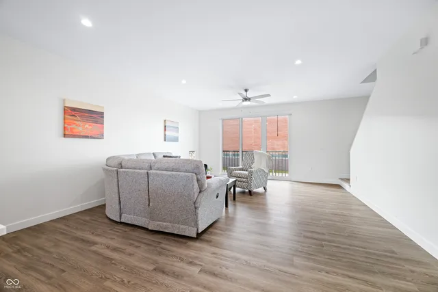 $469,500 | 822 7th Street, Columbus, IN 47201