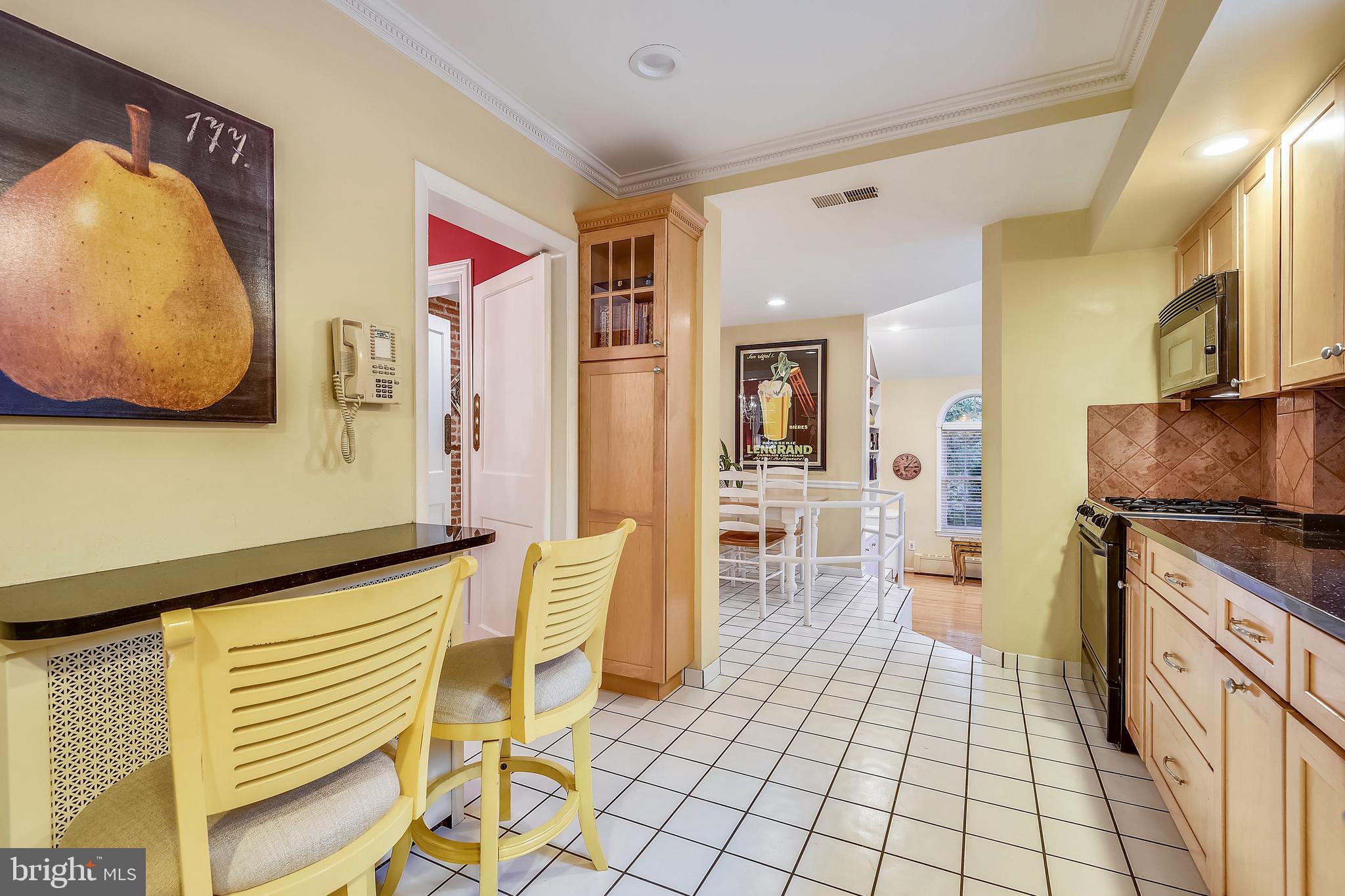 2208 South Road Baltimore, MD 21209 - Photo 15 of 55 Kitchen