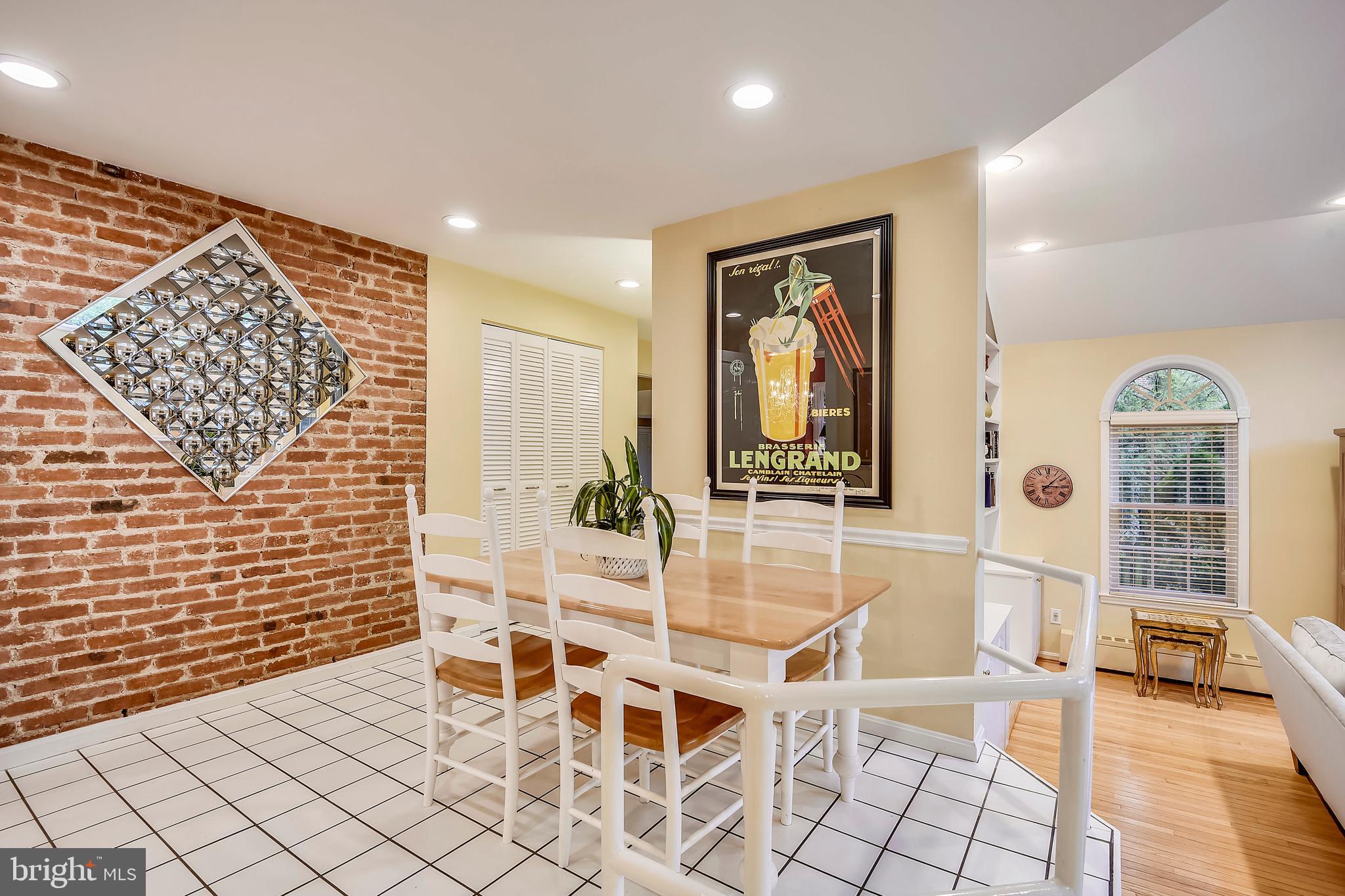 2208 South Road Baltimore, MD 21209 - Photo 17 of 55 Eat In Kitchen