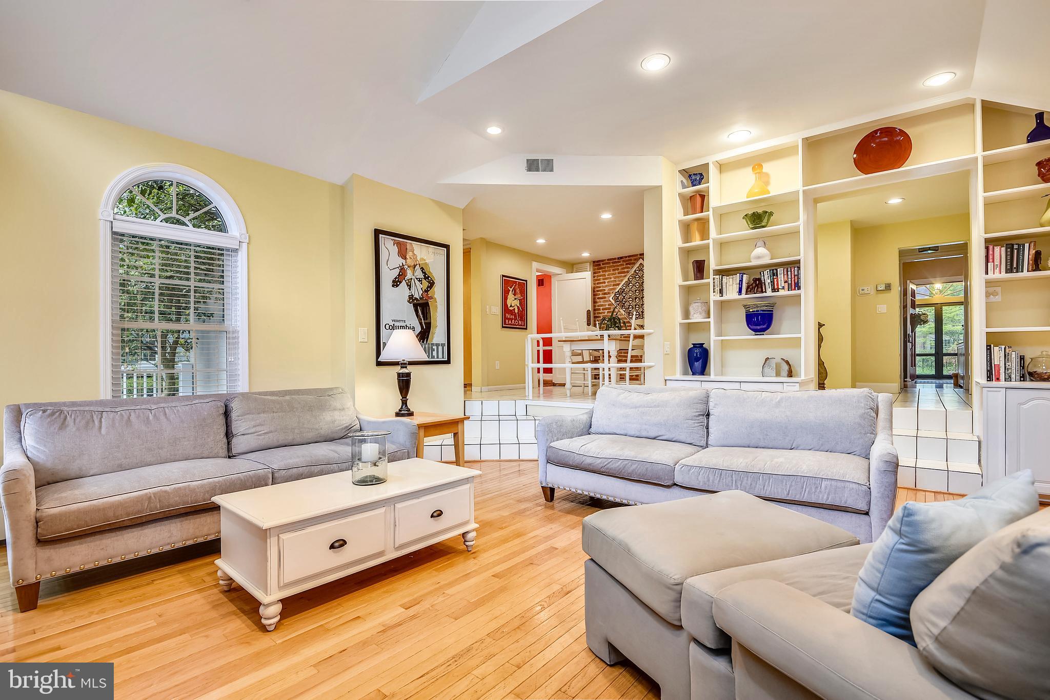 2208 South Road Baltimore, MD 21209 - Photo 19 of 55 Large Family Room Addition w/Custom Built-Ins