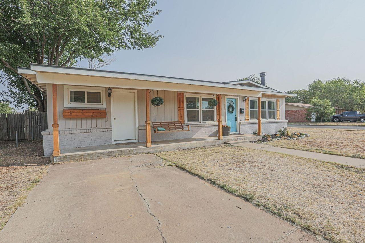 4002 37th Street Lubbock, TX 79413 - Photo 2 of 19 Photo 2