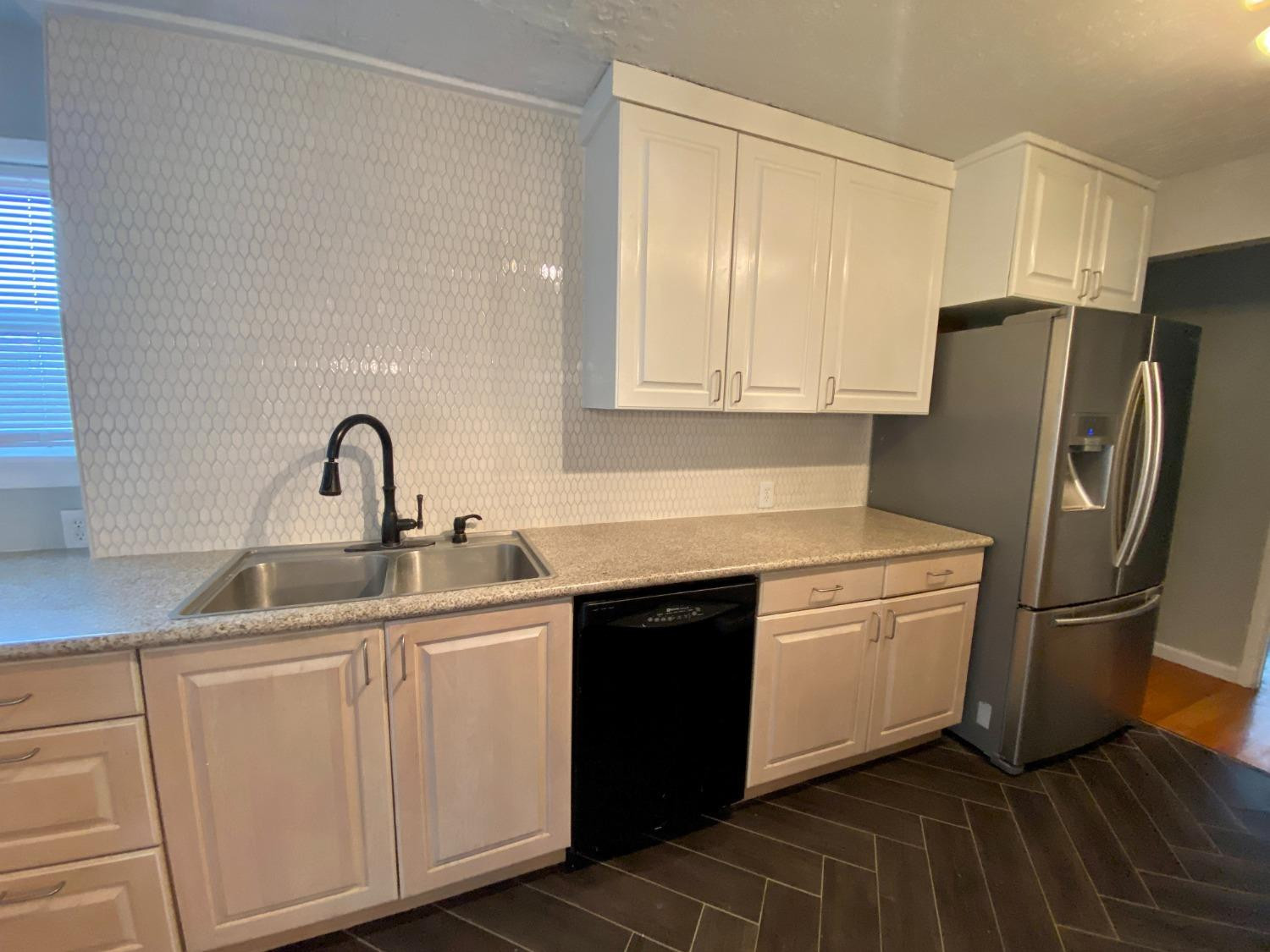4002 37th Street Lubbock, TX 79413 - Photo 6 of 19 Photo 6