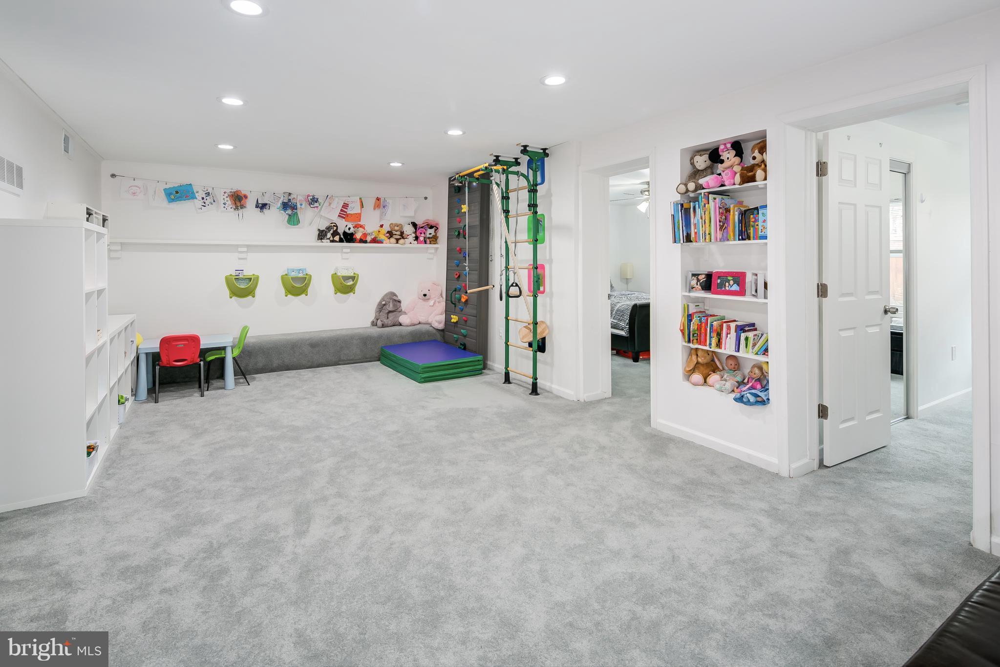 136 Claybrook Drive Silver Spring, MD 20902 - Photo 22 of 30 a view of kitchen with refrigerator and window