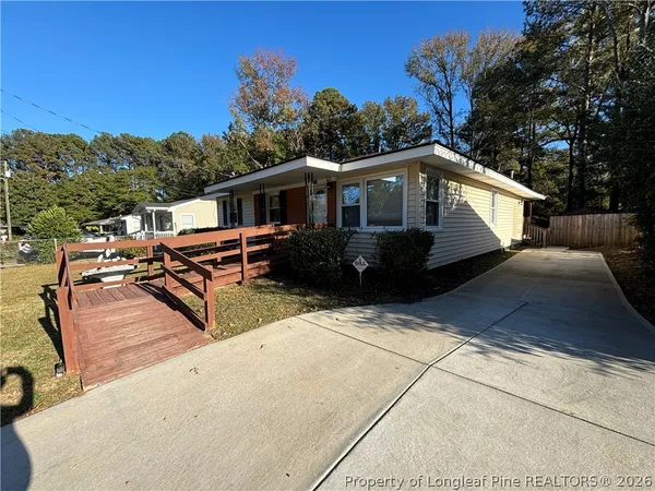 $1,350 | 931 Fleetwood Drive, Fayetteville, NC 28305