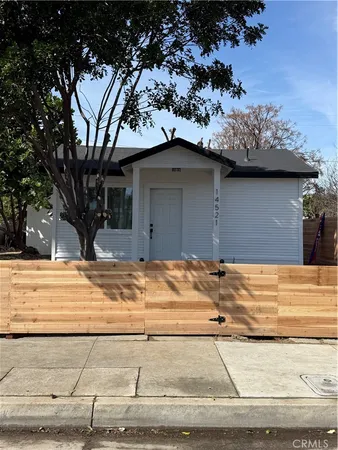 a house view with a outdoor space