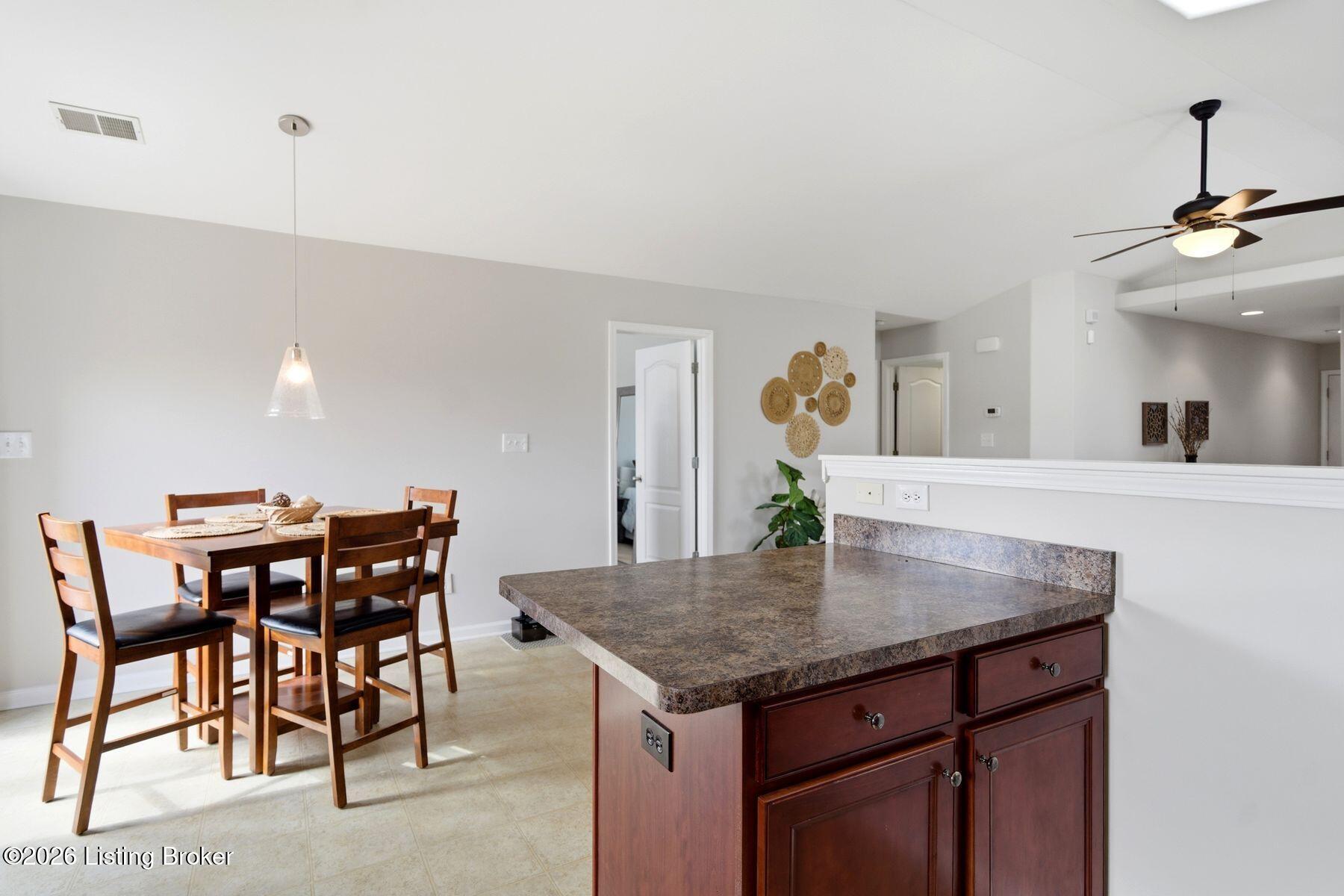 1885 Millbank Road Lexington, KY 40511 - Photo 27 of 63 photo_online_026