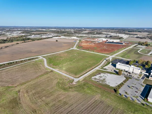$2,277,000 | 0 Corner Of Lovers Lane, Hopkinsville, KY 42240