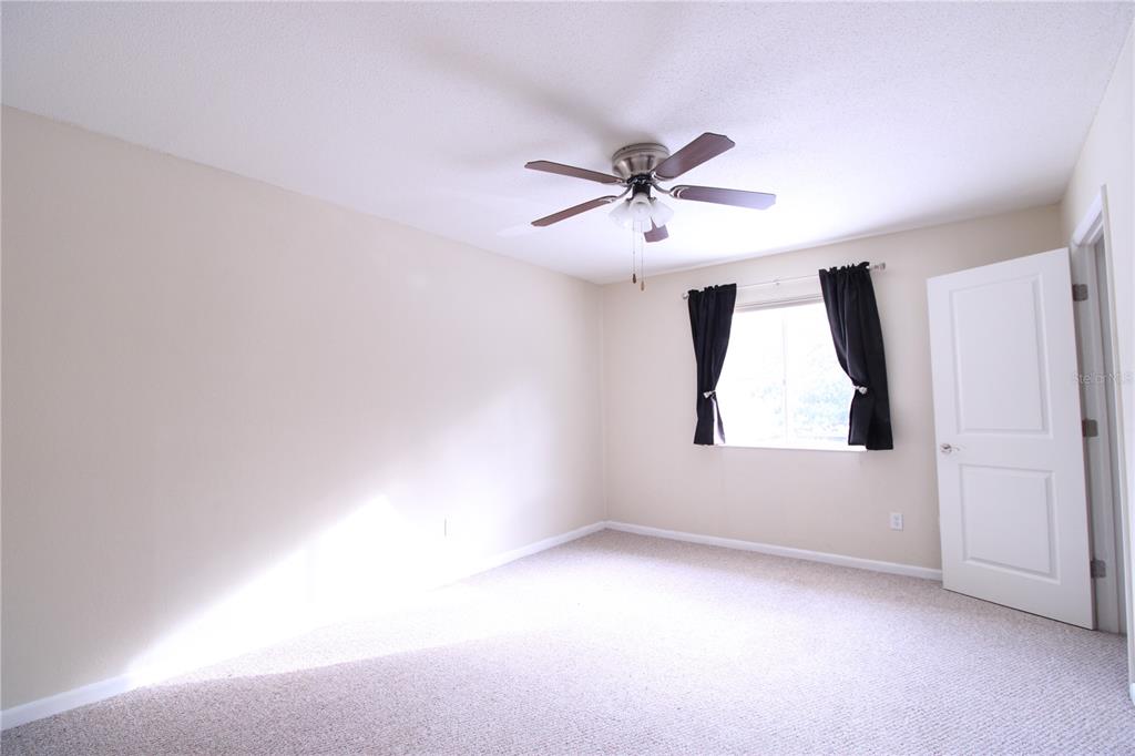 507 Northwest 39th Road, Unit 159 Gainesville, FL 32607 - Photo 19 of 23