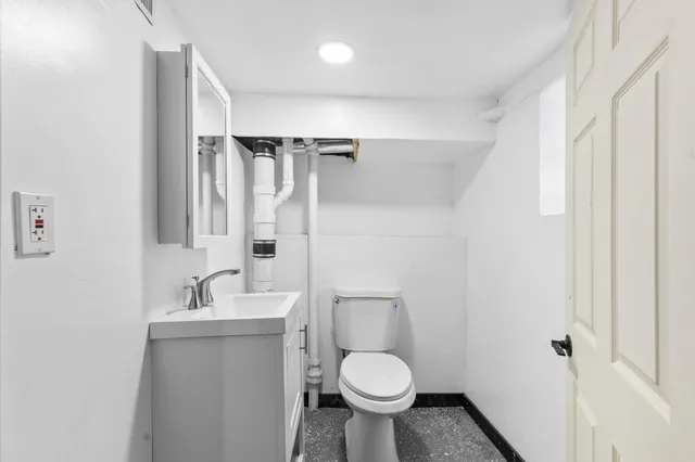 $199,000 | 2642 North 24th Place, Milwaukee, WI 53206