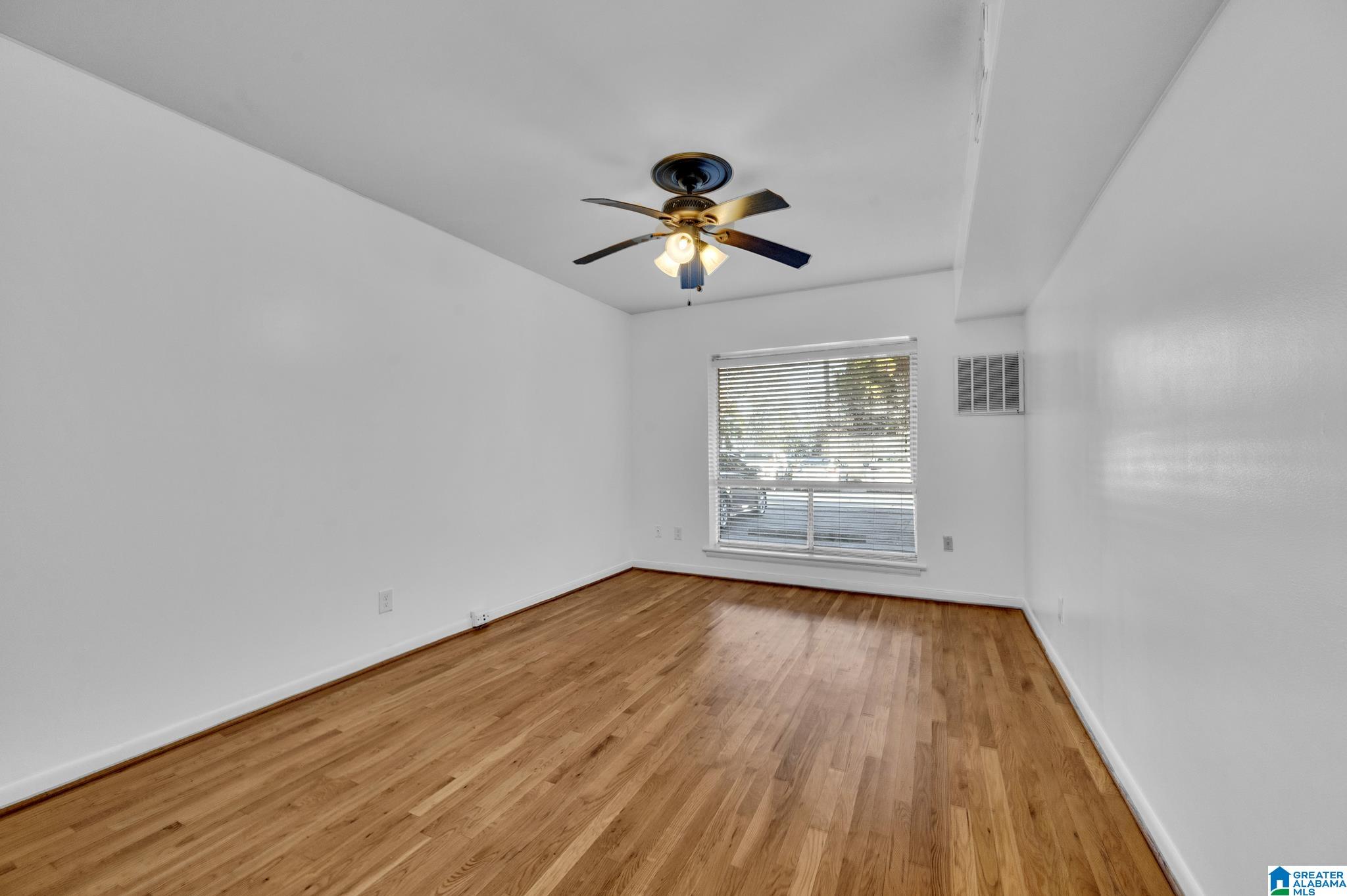 57 Hanover Circle, Unit 116 Birmingham, AL 35205 - Photo 13 of 27