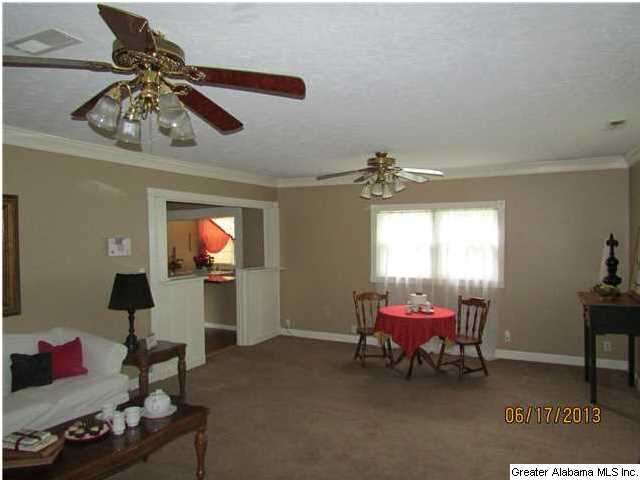 307 Vann Street Southwest Jacksonville, AL 36265 - Photo 7 of 19