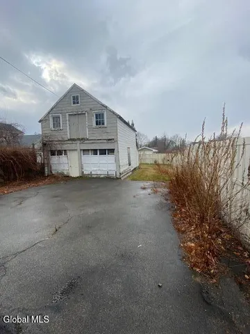 $159,900 | 412 New Scotland Avenue, Albany, NY 12208