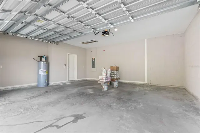 $2,450 | 21 Weymouth Lane, Palm Coast, FL 32164