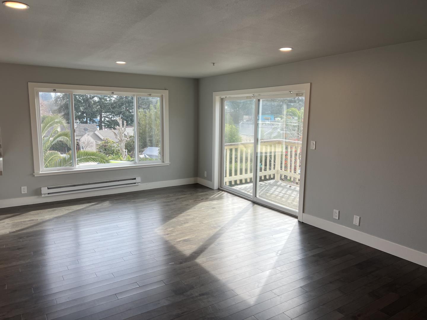 211 Semicircular Road Menlo Park, CA 94025 - Photo 9 of 11
