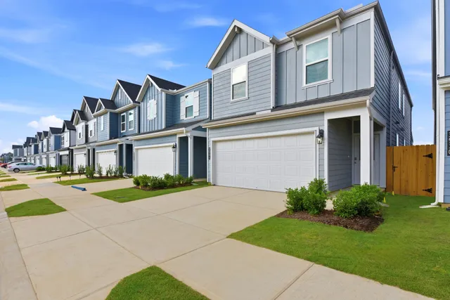 $2,450 | 3534 Blue Mockingbird Street, Katy, TX 77494