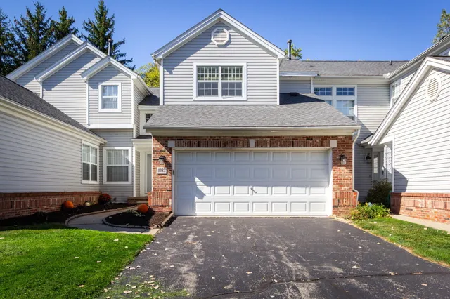 $2,500 | 1093 Fairways Boulevard, Troy, MI 48085