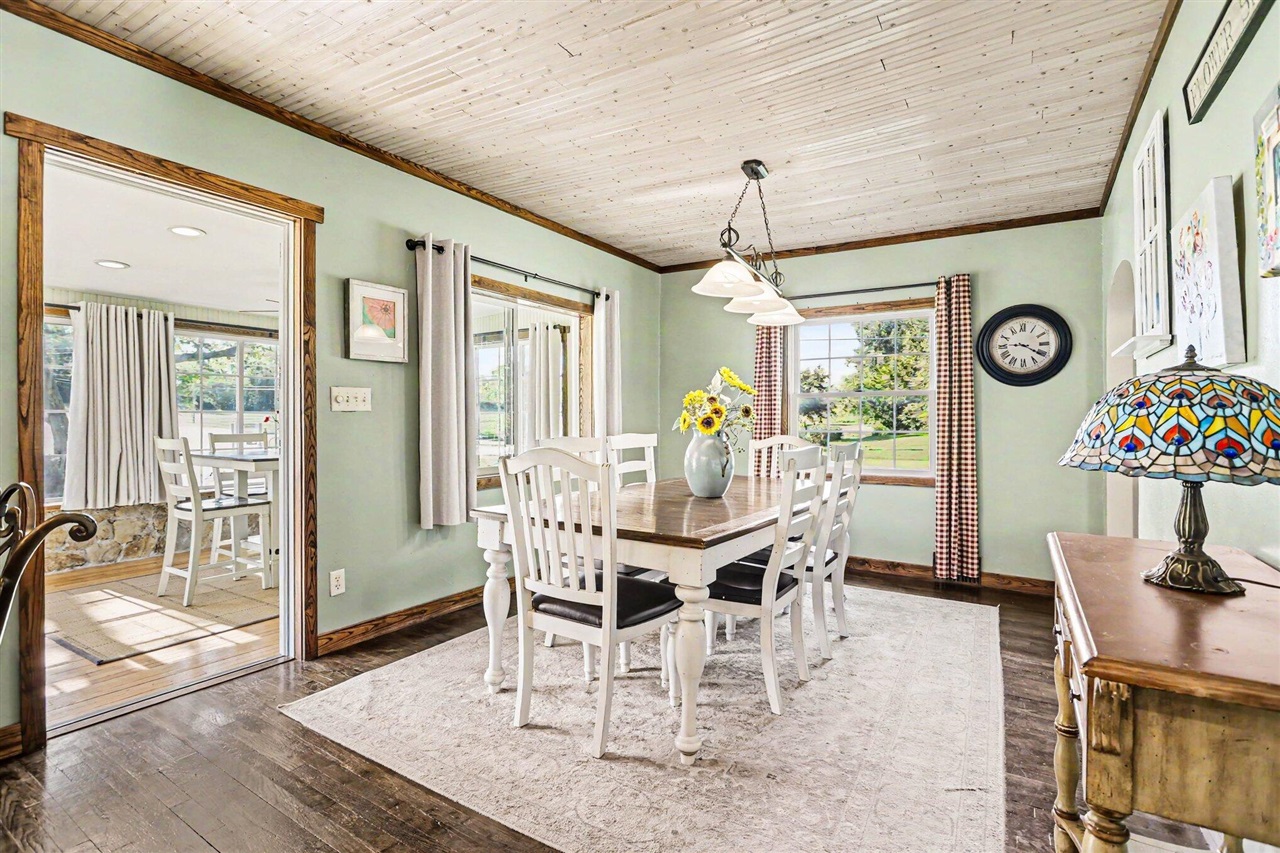 2175 East Hinchman Road Berrien Springs, MI 49103 - Photo 5 of 62