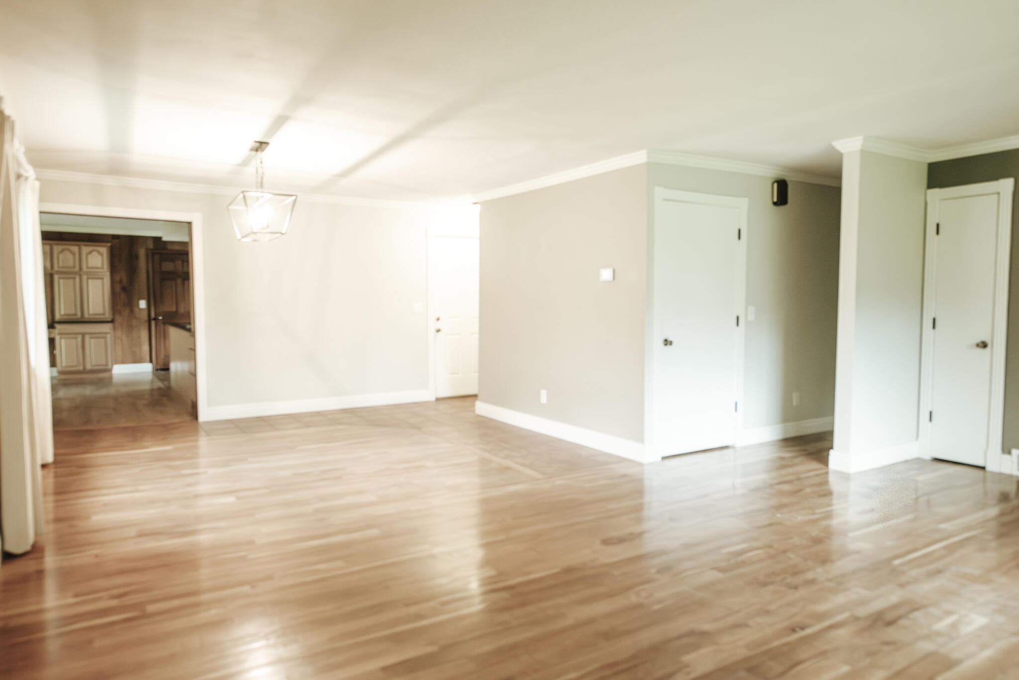 4129 East Snow Road Berrien Springs, MI 49103 - Photo 12 of 37 4129ESnow_Indoor-4