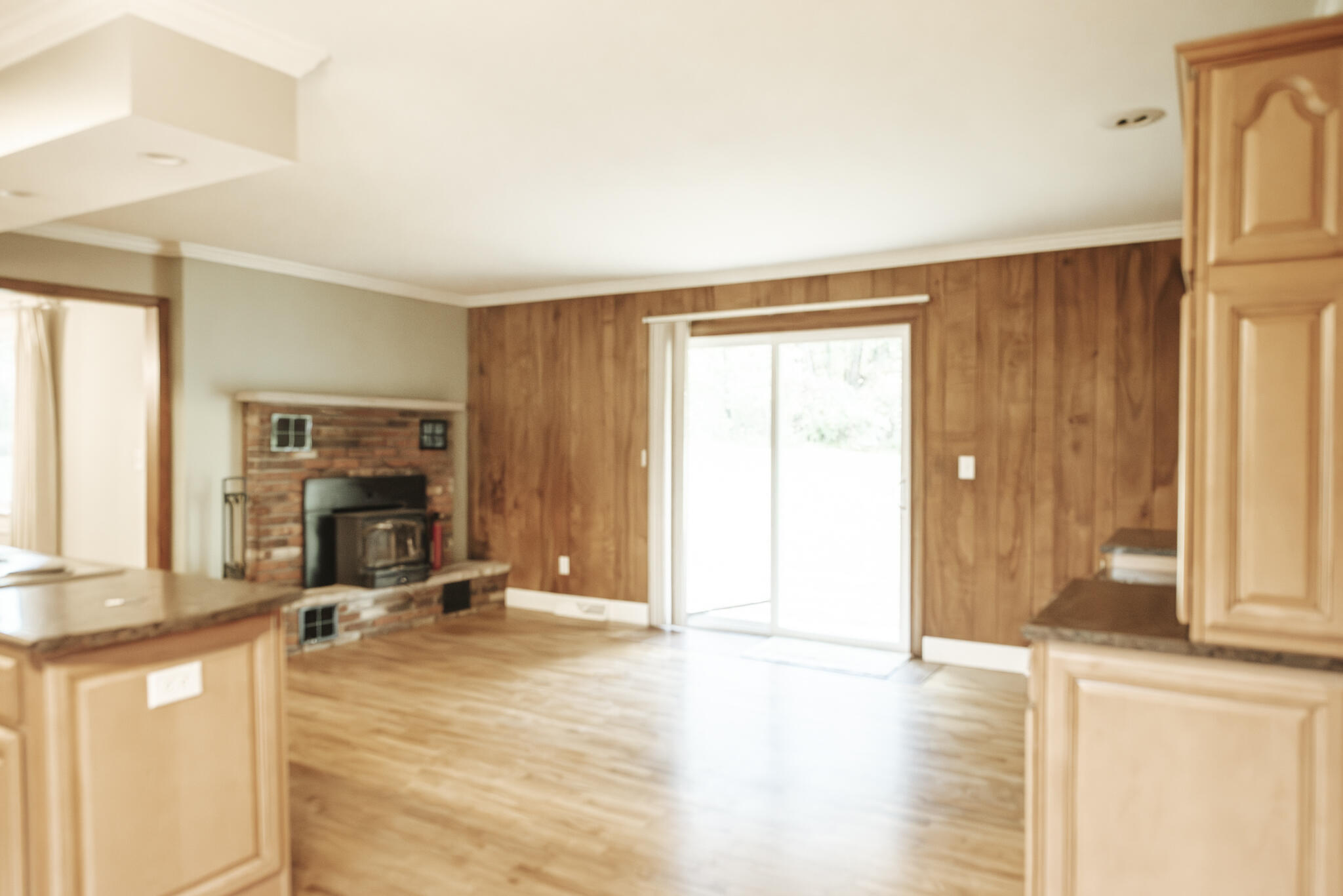 4129 East Snow Road Berrien Springs, MI 49103 - Photo 15 of 37 4129ESnow_Indoor-7