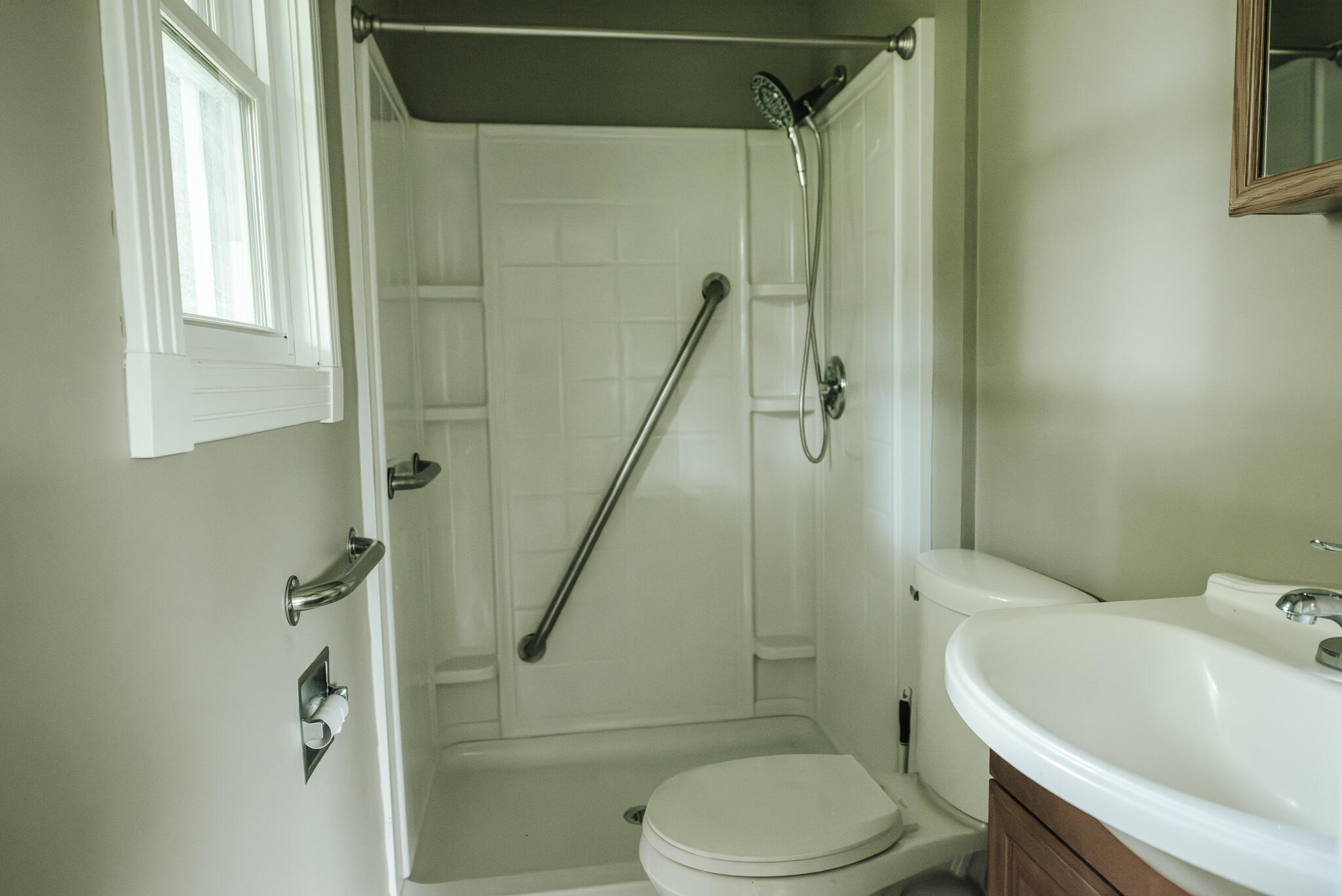 4129 East Snow Road Berrien Springs, MI 49103 - Photo 24 of 37 4129ESnow_Indoor-16