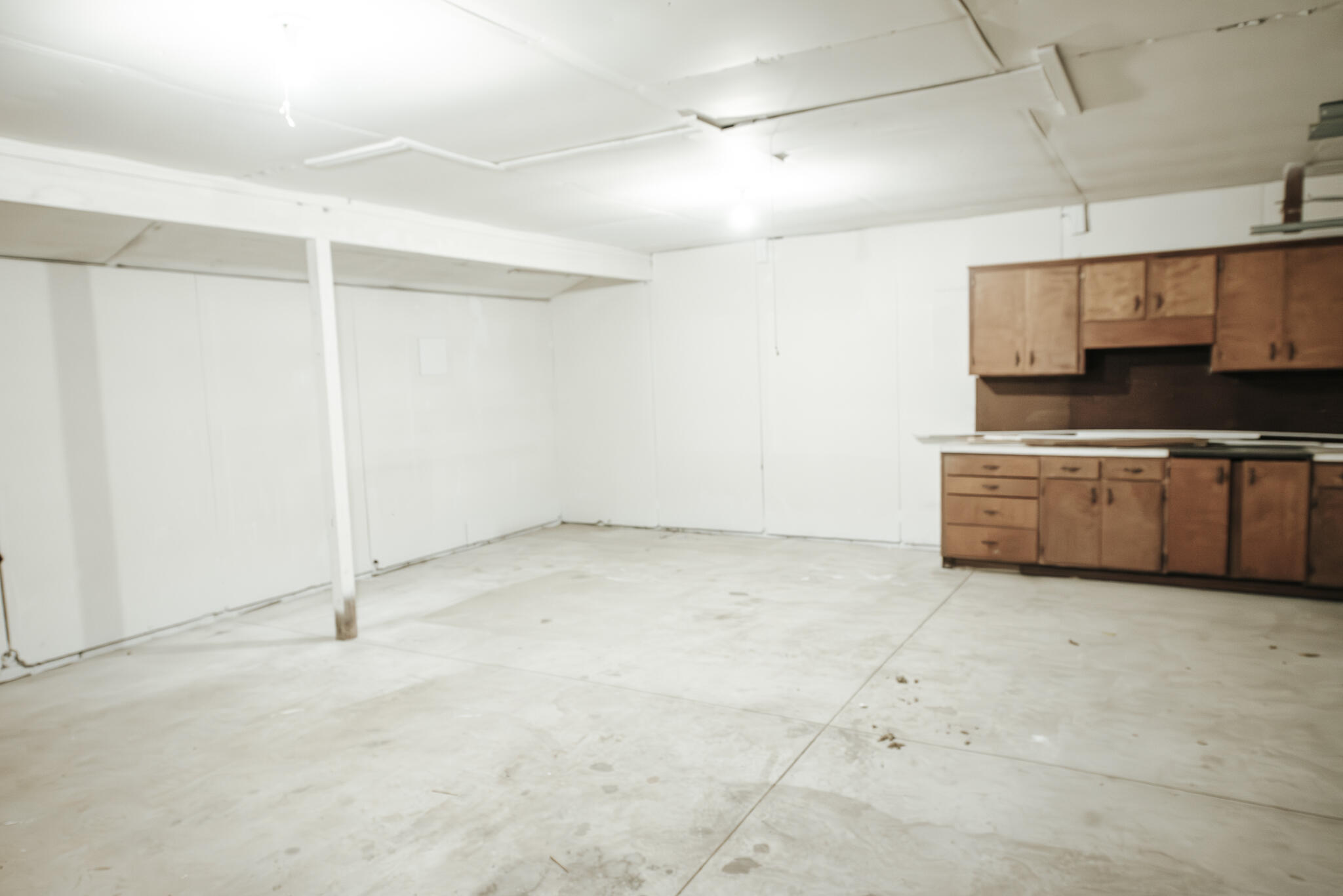 4129 East Snow Road Berrien Springs, MI 49103 - Photo 35 of 37 4129ESnow_Indoor-21