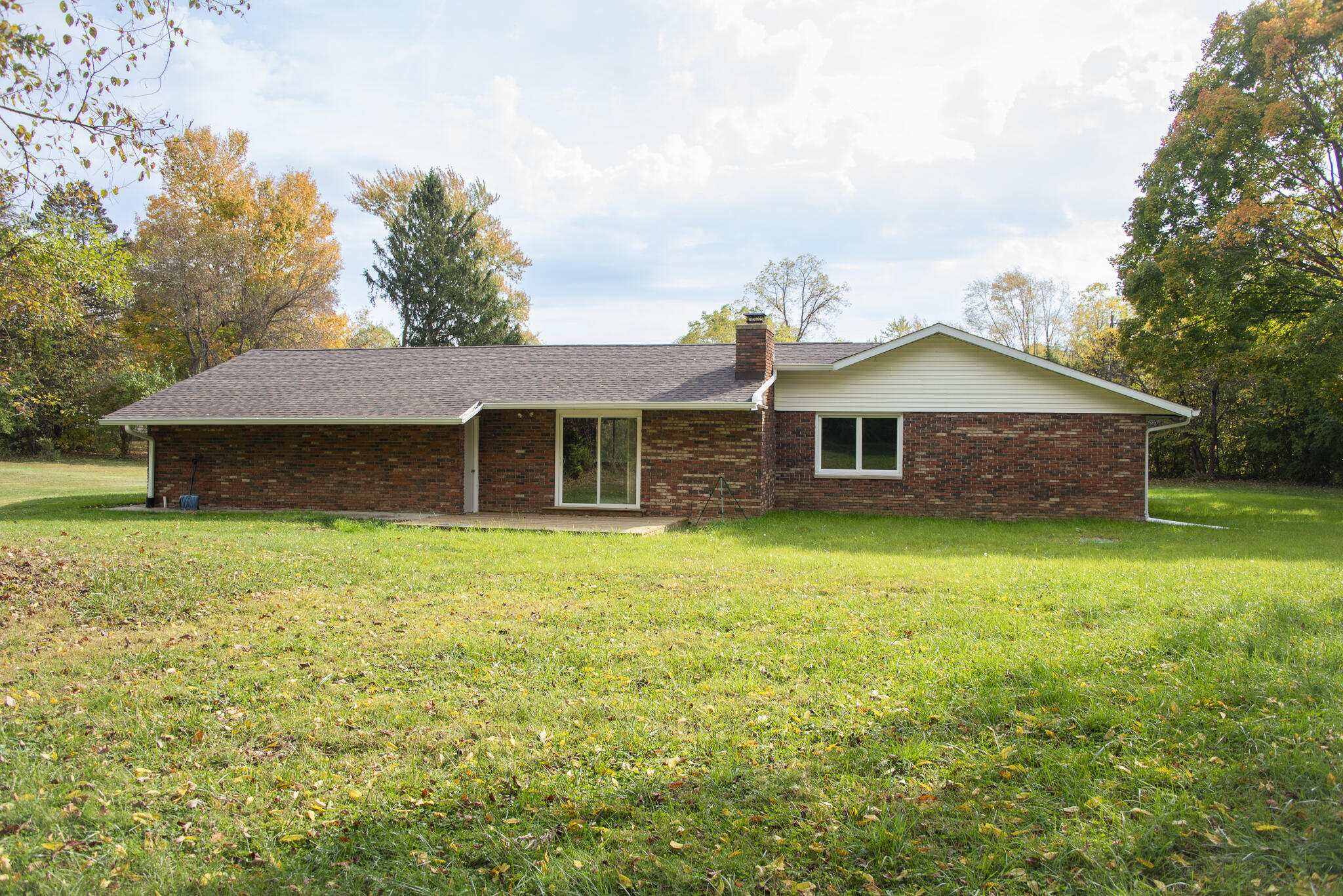 4129 East Snow Road Berrien Springs, MI 49103 - Photo 4 of 37 4129ESnow_Outdoor-4