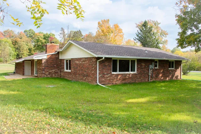 $350,000 | 4129 East Snow Road, Berrien Springs, MI 49103