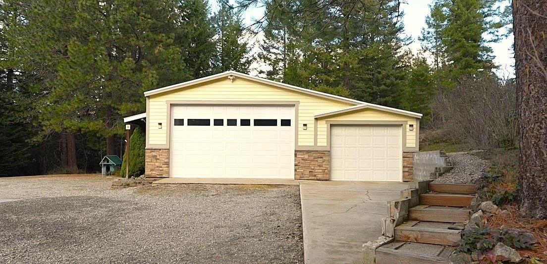 92 Fan Lake Road West Elk, WA 99009 - Photo 41 of 49