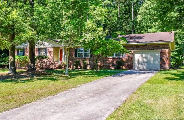 $1,700 | 5765 Dobson Drive, Fayetteville, NC 28311