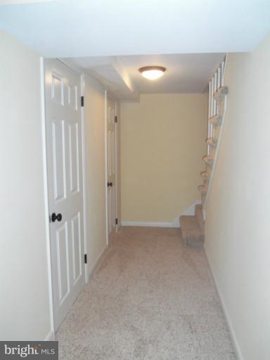 6301 Rockhurst Road Bethesda, MD 20817 - Photo 11 of 28 Interior (General)
