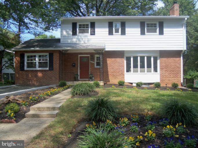 6301 Rockhurst Road Bethesda, MD 20817 - Photo 28 of 28 Exterior (Front)