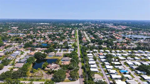 $544,500 | 5698 Country Walk Lane, Sarasota, FL 34233