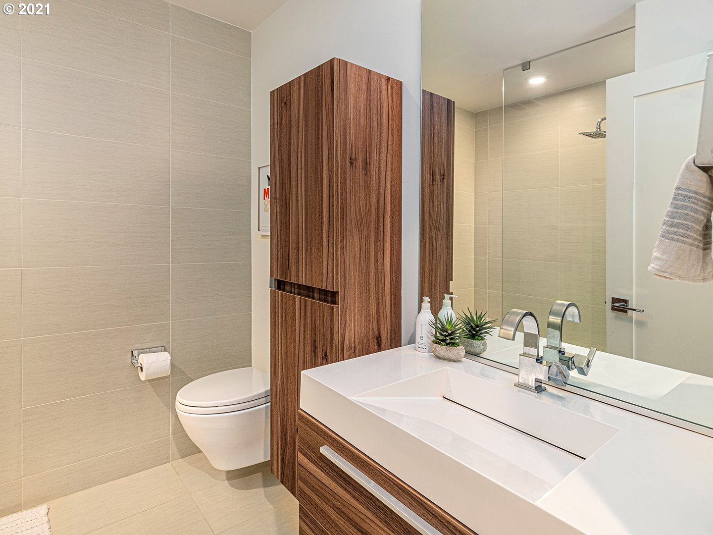 920 Southwest York Road Lake Oswego, OR 97034 - Photo 13 of 30