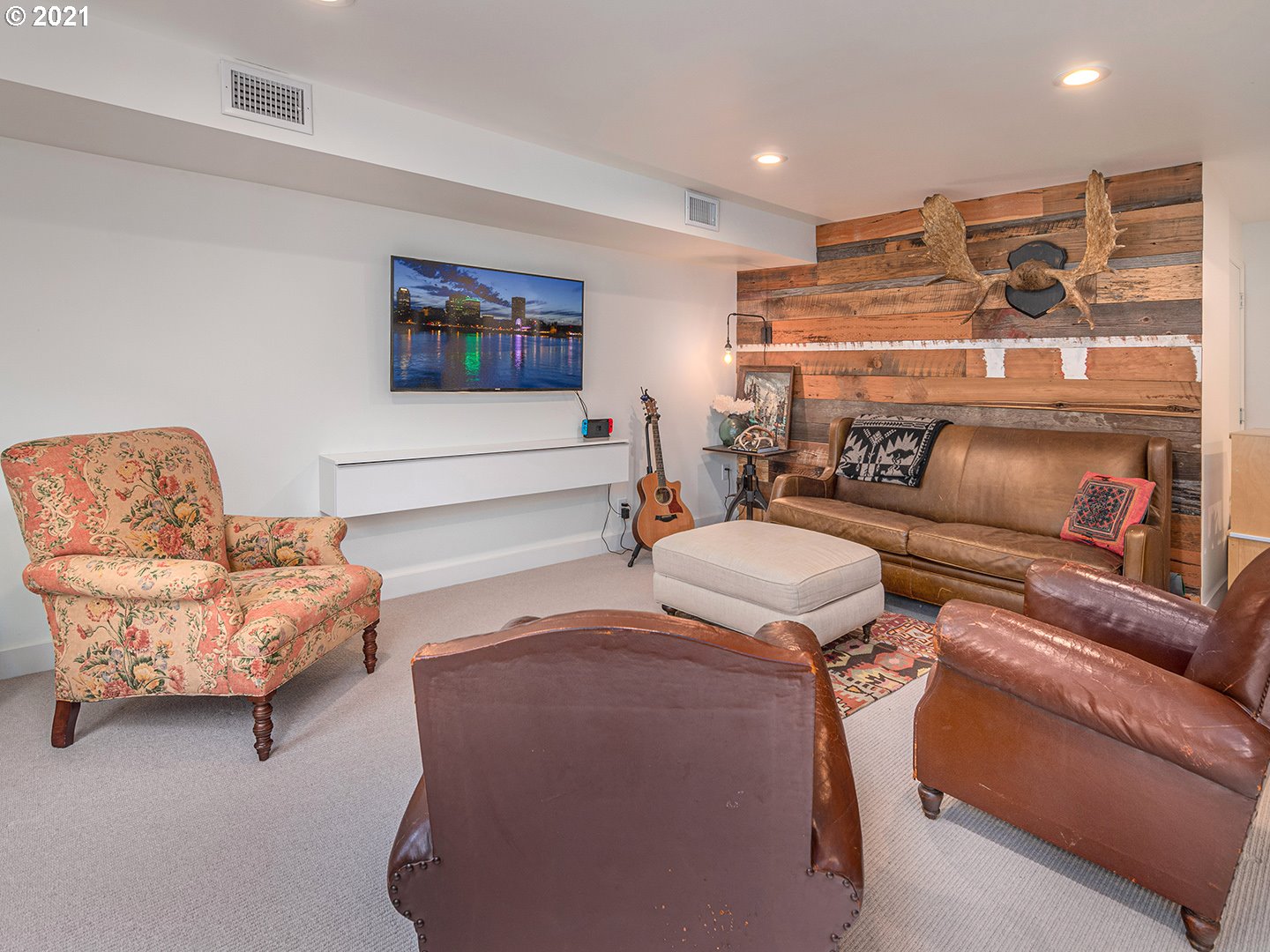 920 Southwest York Road Lake Oswego, OR 97034 - Photo 17 of 30