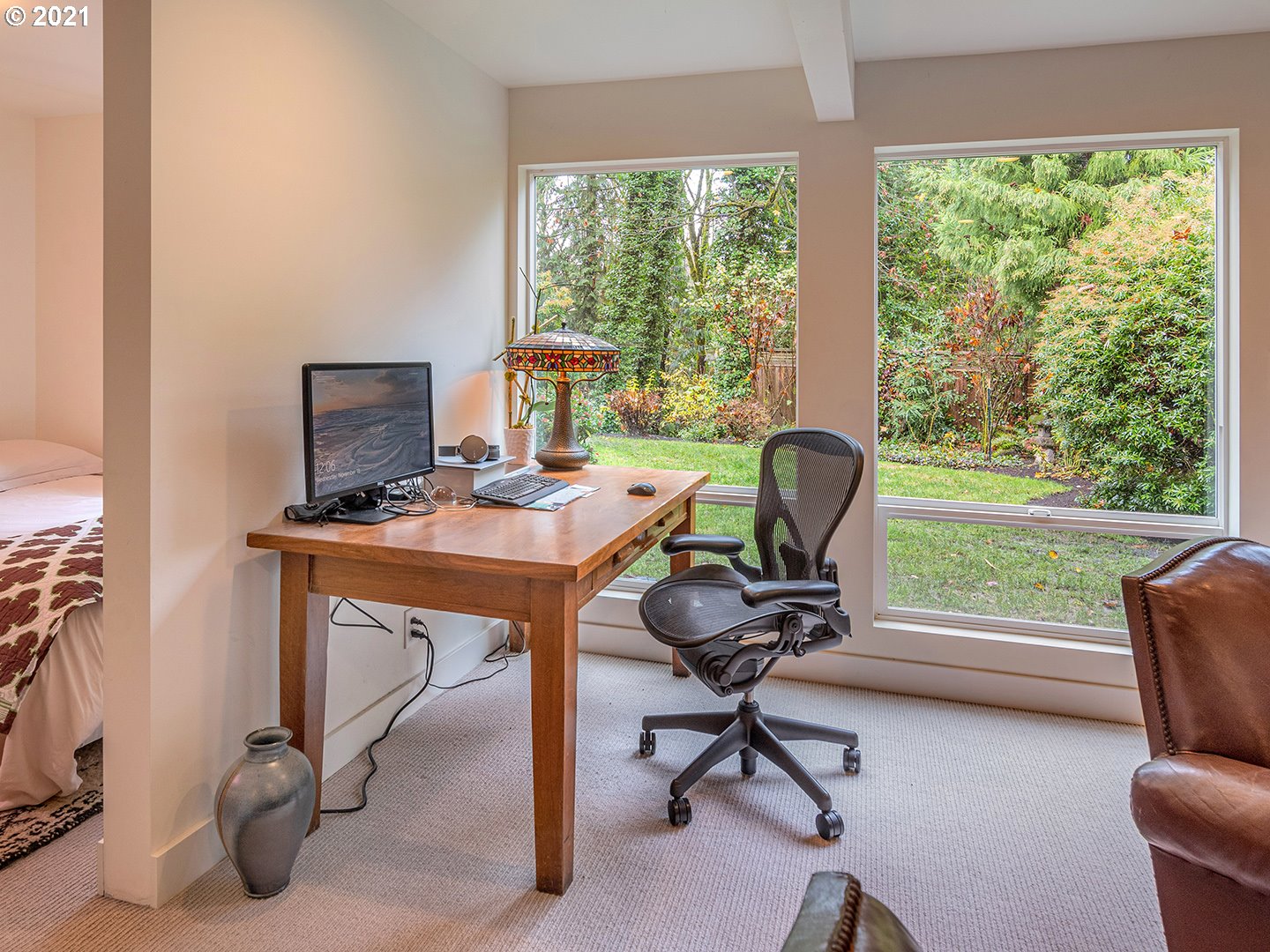 920 Southwest York Road Lake Oswego, OR 97034 - Photo 18 of 30