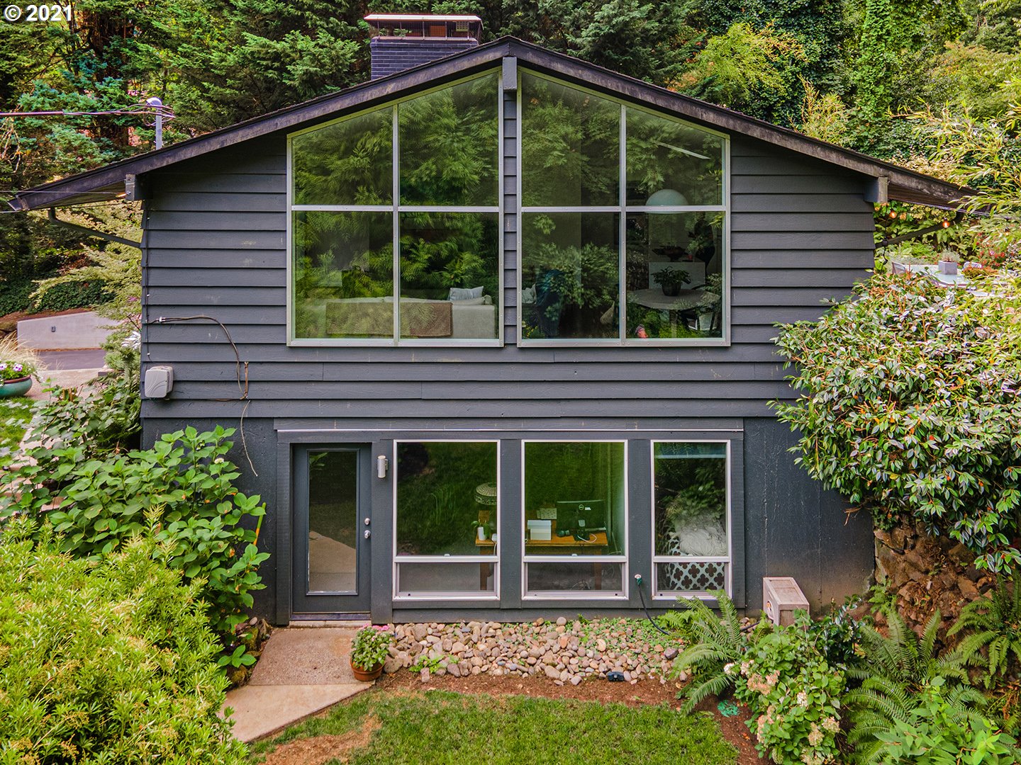 920 Southwest York Road Lake Oswego, OR 97034 - Photo 27 of 30