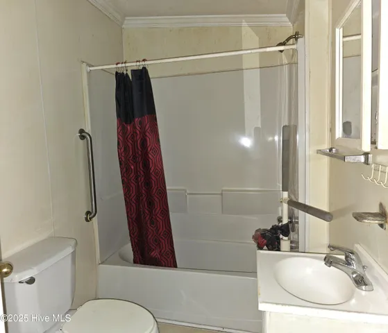 $67,000 | 209 North Porter Street, Whitakers, NC 27891