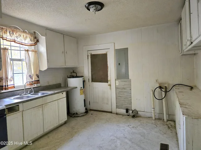 $67,000 | 209 North Porter Street, Whitakers, NC 27891