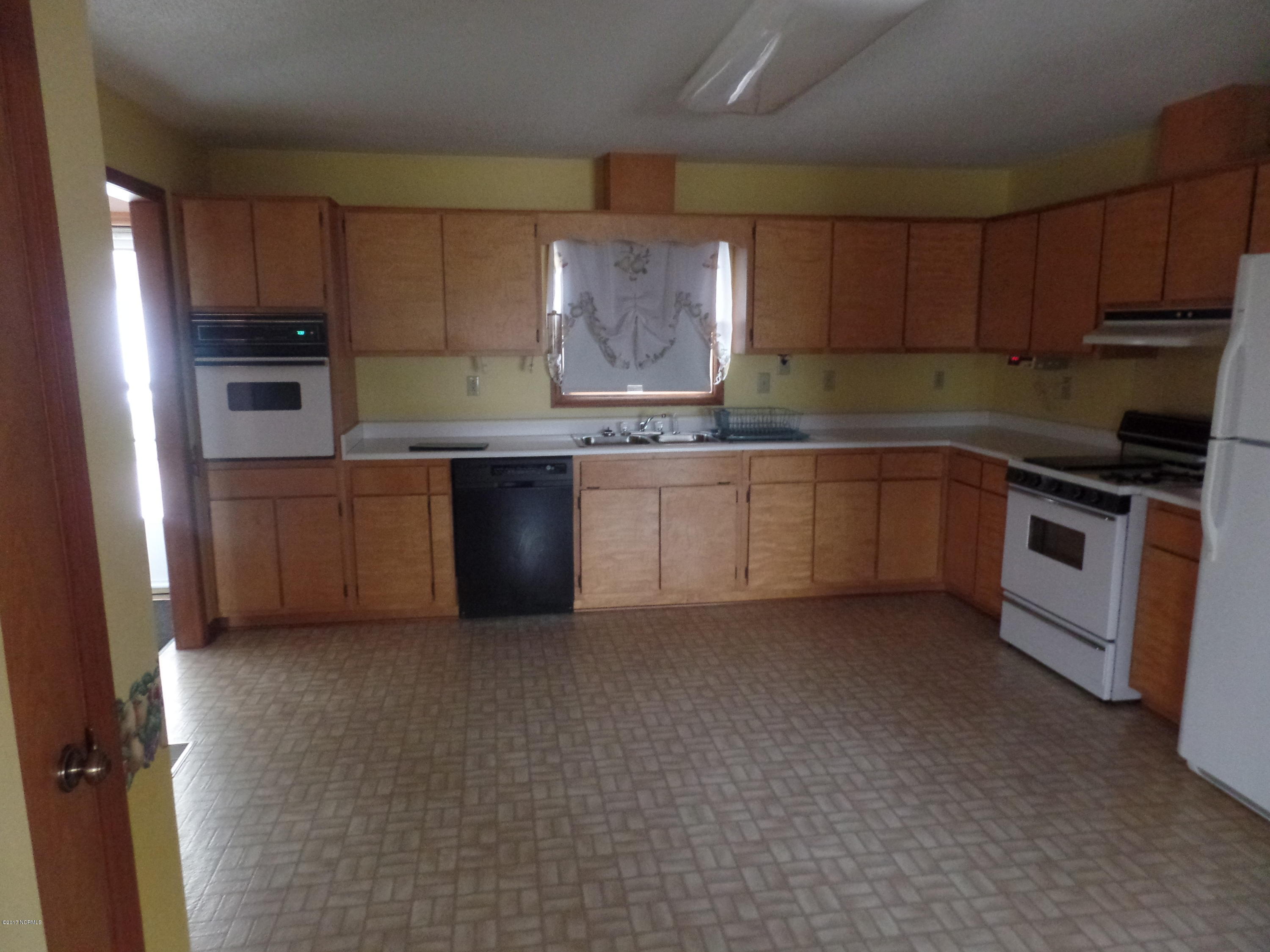 475 Microwave Tower Road Roseboro, NC 28382 - Photo 23 of 24 SAM_2720